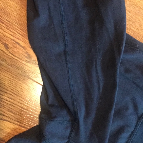 Lululemon high rise cinch mesh bottom leggings - Picture 4 of 9